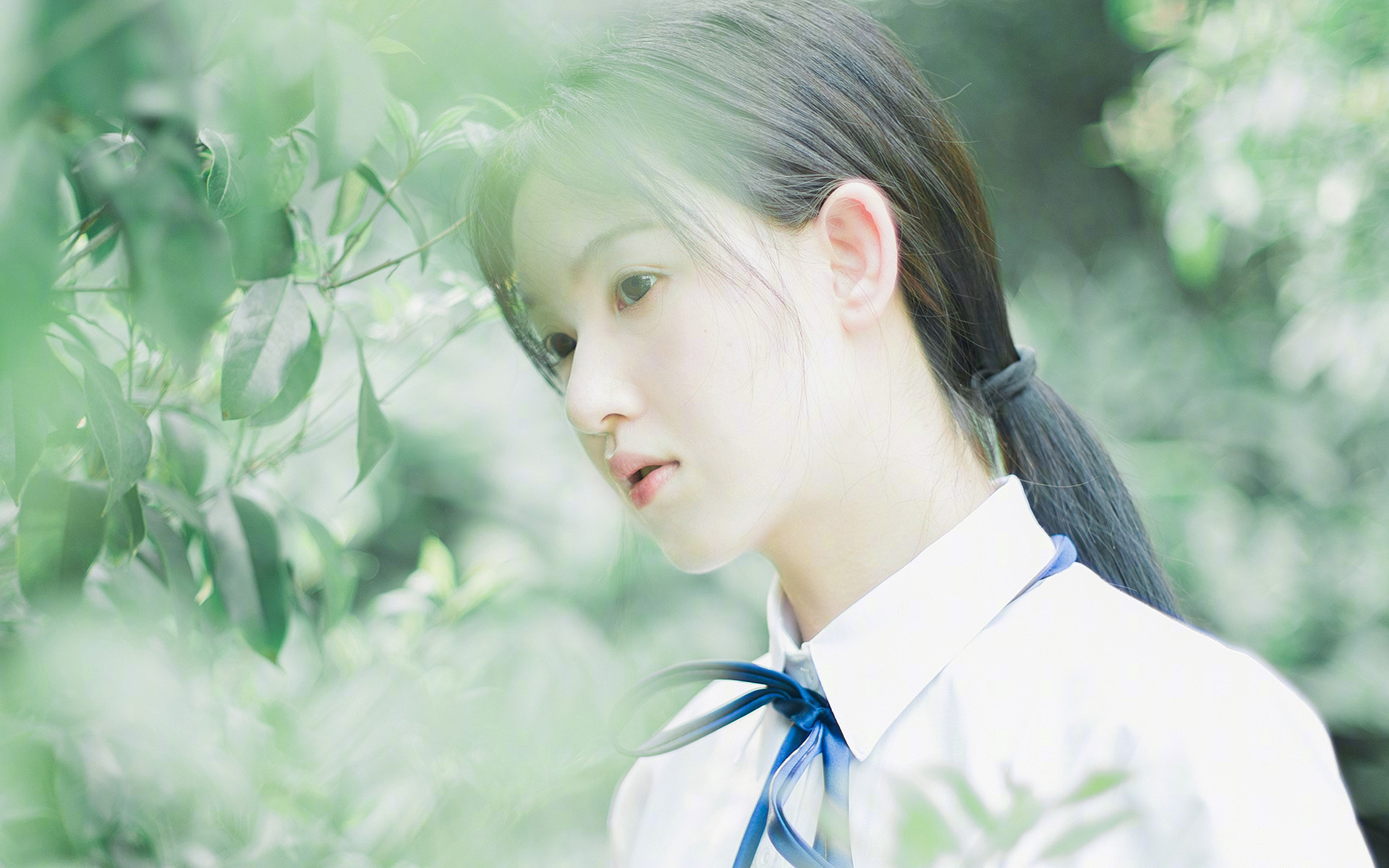 _网球装备革新：轻质材料带来运动新体验_，超轻网球拍