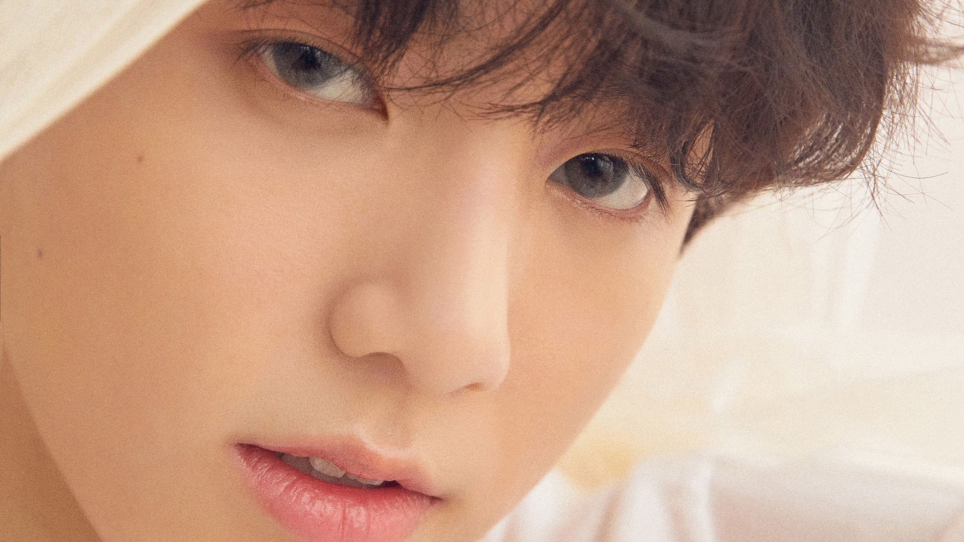 LEYU SPORTS中国官方网站-皇马客场1-1战平瓦拉多利德，错失两分，皇马1比4瓦伦西亚