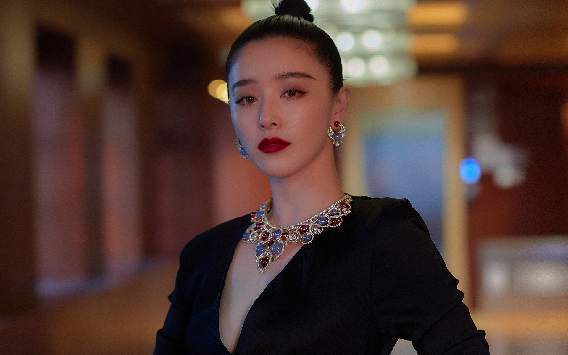 乐鱼电竞在线平台登录入口-“高新体育中心健力赛：选手凭借超强体能和技术力破纪录”